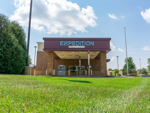 Financial - LED Letters - Expedition Credit Union Apple Valley 3