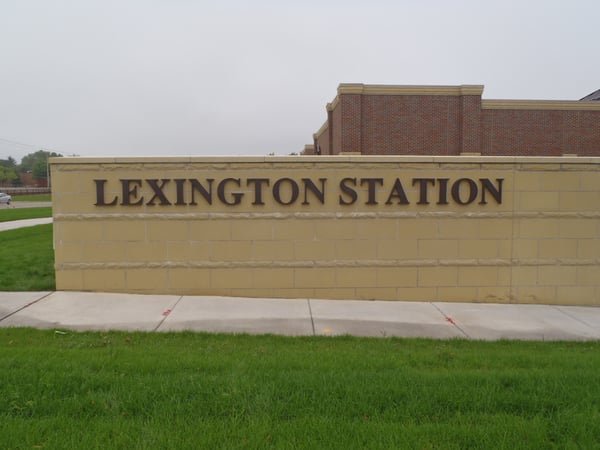 Retail - Dimensional Letters - Lexington Station 1200