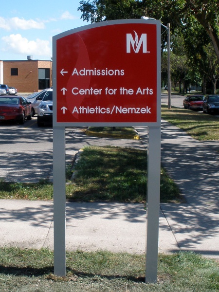 Improve Your College Campus Experience Using Wayfinding Signage