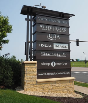Arbor_Lakes_Monument_Sign