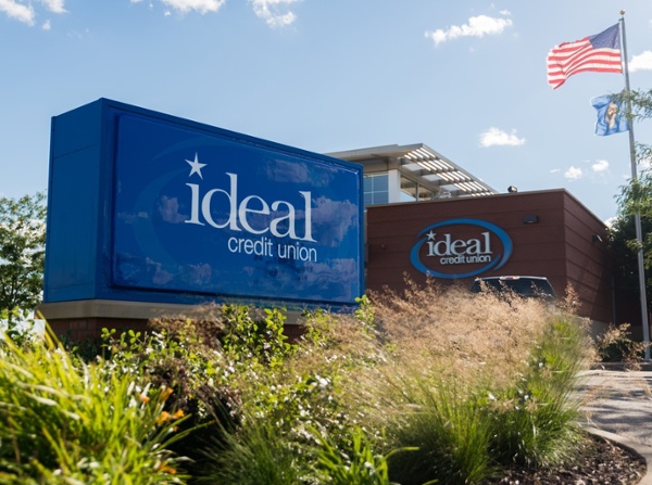 Ideal Credit Union Bank Monument Sign