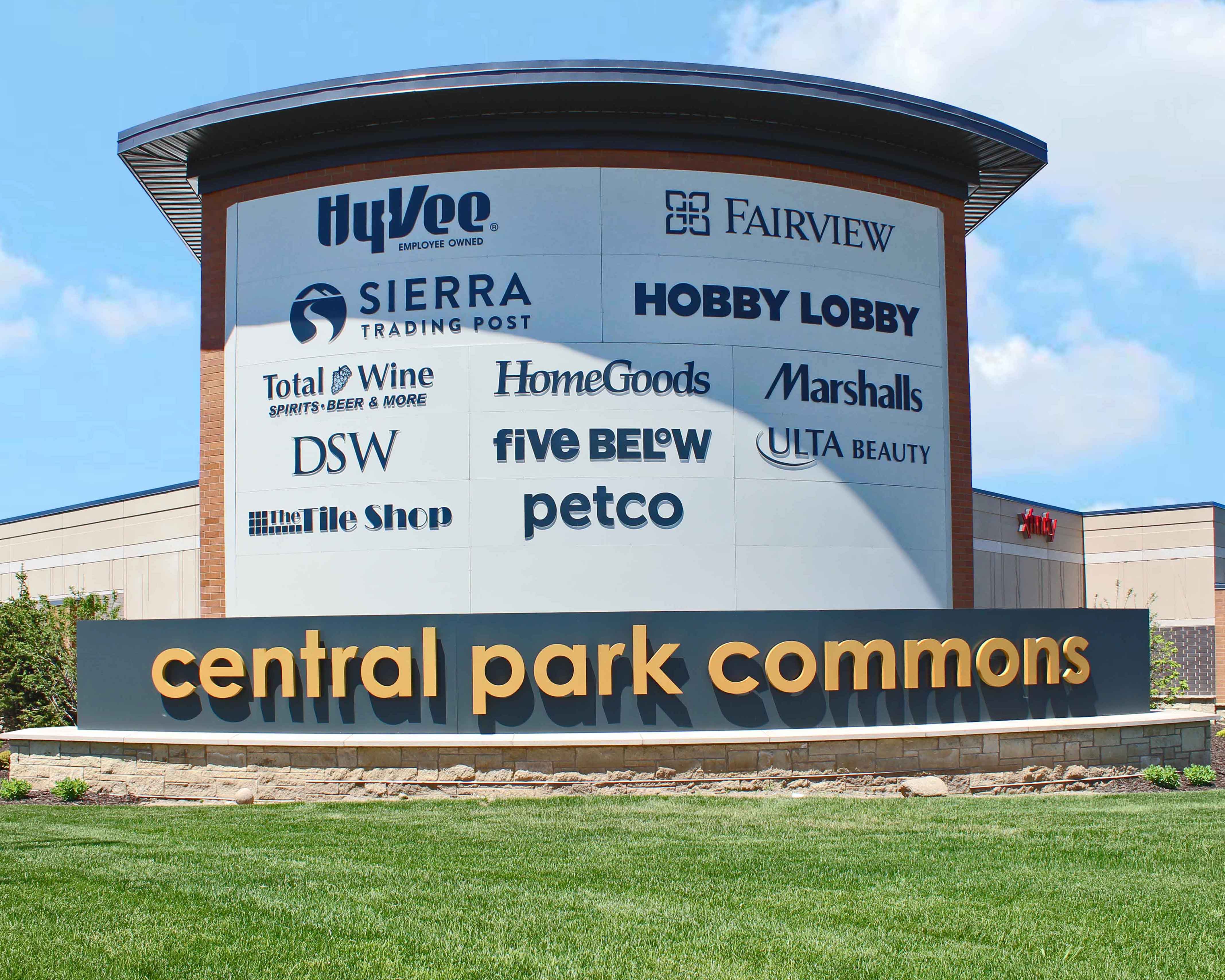 Central Park Commons Main Wall Retail Sign.jpg