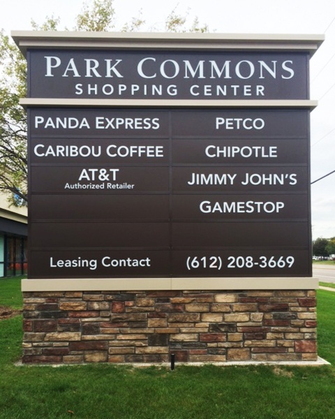 Park_Commons_Monument_Sign.jpg
